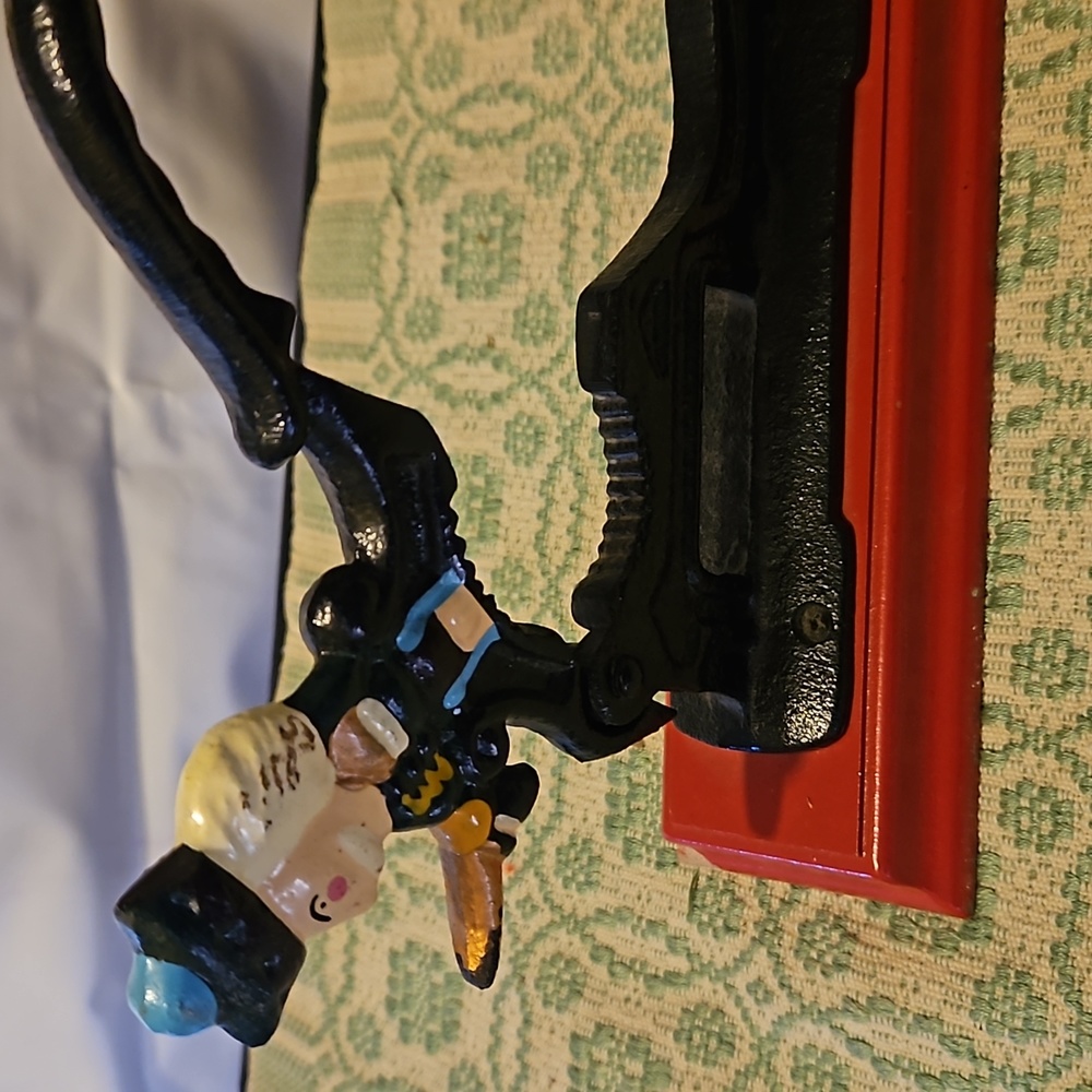 Nutcracker - Picture 4 of 4